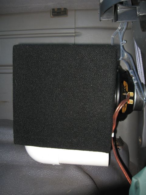 1995 Ford F-150 - 8" sub. External driver mounting. External port.