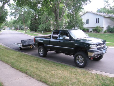 2001 Chevrolet Silverado 1500 - finally got a sled trailer!!! :)