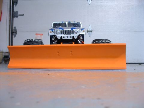 2005 Hummer H3 “Traxxas T-Maxx”