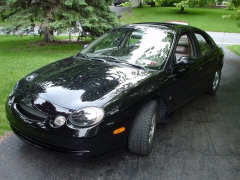 1999 Ford Taurus “Baby SHO”