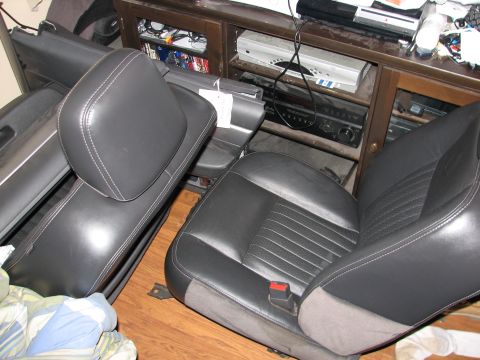 1999 Ford Crown Victoria - New seats!
