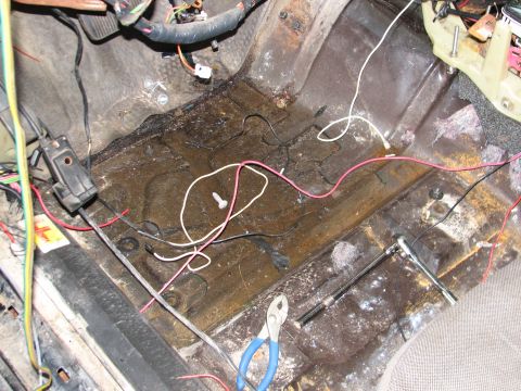 1999 Ford Crown Victoria - Other side water