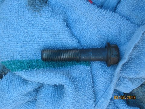 1994 Ford Bronco - Bolt on a blue towel, dated 08/08/2009.