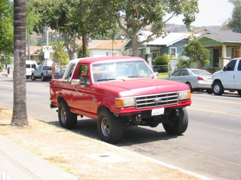 1988 Ford Bronco - First step of my half top.