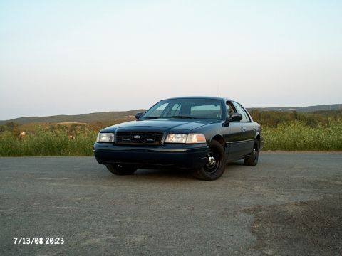 1998 Ford Crown Victoria photo
