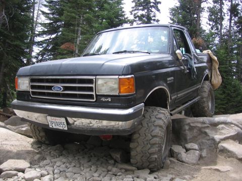 1989 Ford Bronco - This 1989 Ford Bronco is navigating a rocky trail.