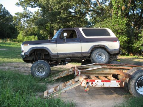 1979 Ford Bronco - drooooop...I've got more :D
