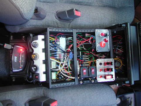 2003 Ford Crown Victoria photo