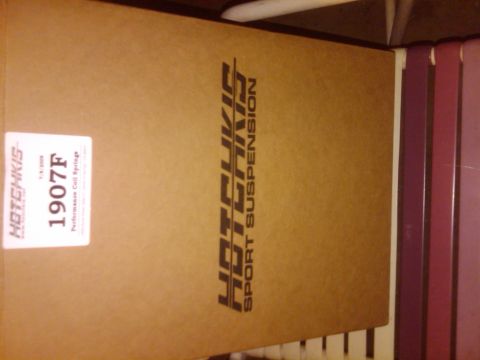 1982 Ford Bronco - Box for Hotchkis Performance Coil Springs, part number 1907F.
