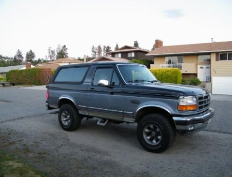 1995 Ford Bronco photo