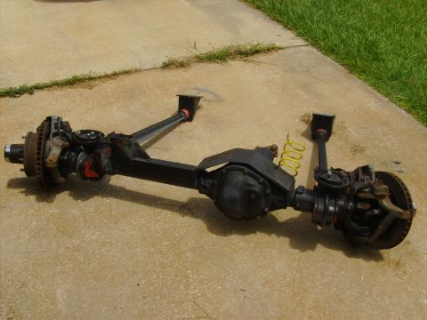 1995 Ford Bronco - out with the old. 78 dana 44 with 78 f250 8 lug outters