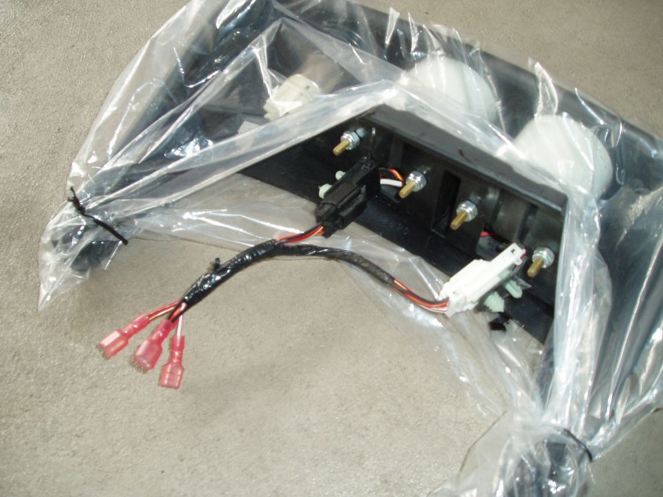 3W3Z5404810AAB gauge Housing
3W3Z-10A835-AA voltage
3W3Z-9G272-BA oil
W704021S309 clips

please see `Column Shift to Floor Shift` to view pictures of the brackets needed to mount this gauge pod or the sport receptacle in the dash area.