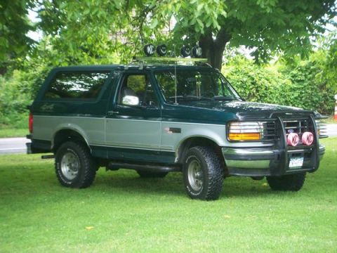 1991 Ford Bronco photo