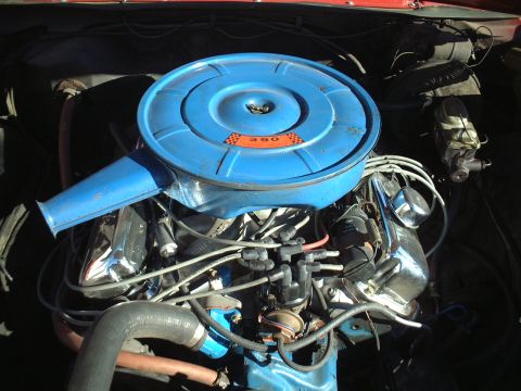 1967 Ford Galaxie - Engine bay details of a 1967 Ford Galaxie, focusing on the air cleaner and V8 engine components.