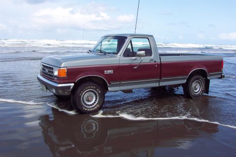 1989 Ford F-150 - Such a great looking truck.