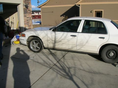 1998 Ford Crown Victoria - wheels 2