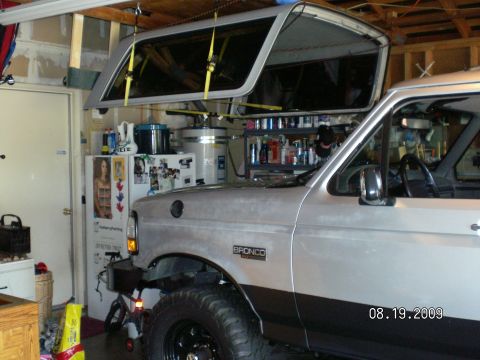 1996 Ford Bronco - Tops only weigh about 120 lbs as per repair manual, so don't go "Over Kill" on the straps or pulley system.