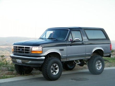 1995 Ford Bronco photo