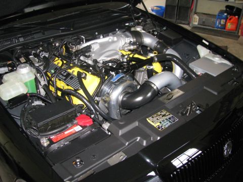 2003 Mercury Marauder - Random engine shots.