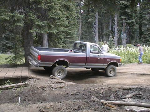 1989 Ford F-150 - There's a pretty good size hole when coming off the bridge.