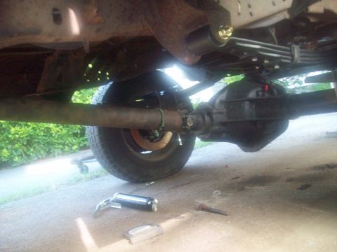 1989 Ford F-150 - setting pinion angle