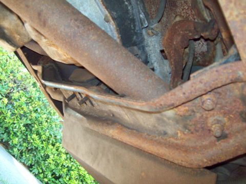 1989 Ford F-150 - need to cut out the old tranny x-member