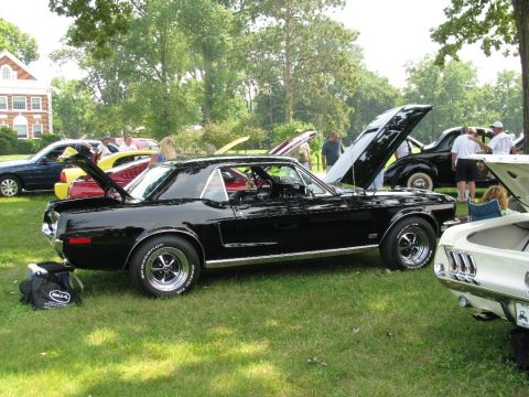 2003 Mercury Marauder - Big block Mustang.
