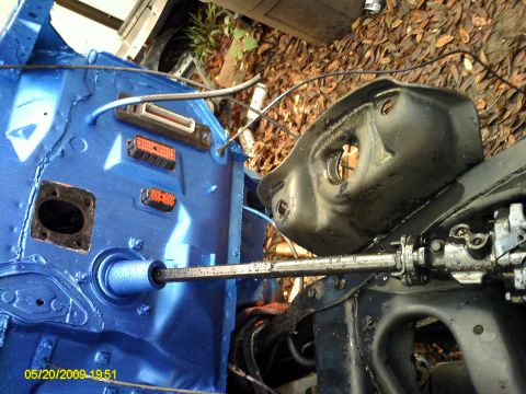 1992 Ford Bronco - Close-up of a blue painted engine bay, showing the steering column and various electrical connectors. The date 05/20/2009 is visible.
