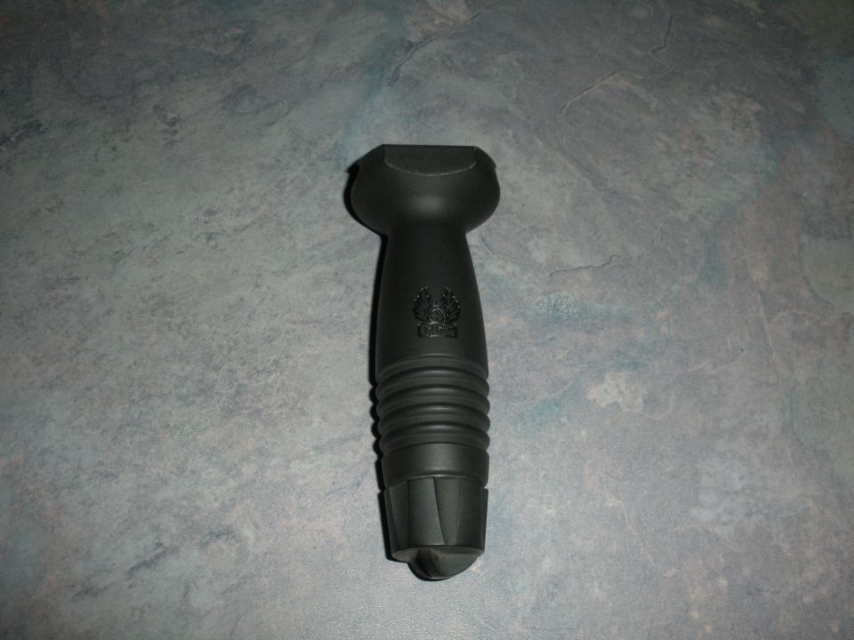 Black vertical grip with emblem