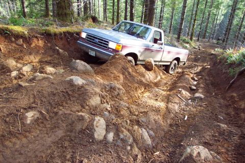 1989 Ford F-150 - A very tough 'Most Difficult' section of Archers Firebreak. Did I get stuck? No!