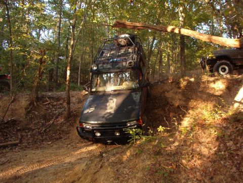 1983 Ford Bronco - To get lined up from the sled to the gate, he backed up the ridge.