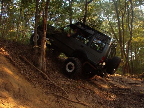 1983 Ford Bronco - He paused briefly, but made it up the first try without even spinning a tire.