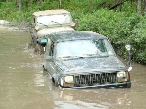 1993 Jeep Cherokee photo