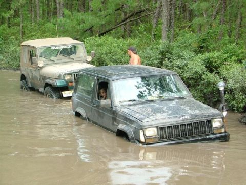 1993 Jeep Cherokee photo