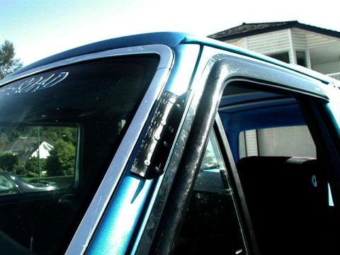1985 Ford Bronco - Pillar bracket; modified and siliconed.
