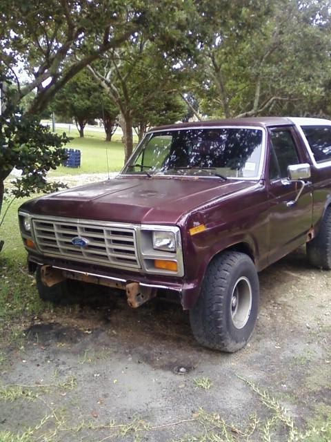 1982 Ford Bronco photo