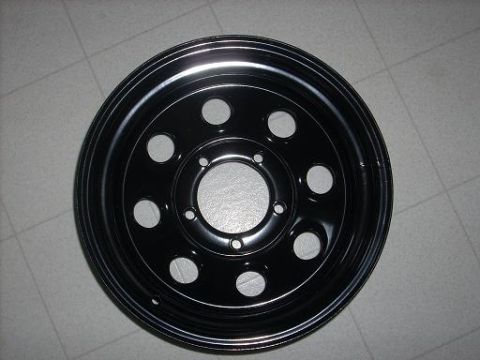 1979 Ford Bronco - New wheels.