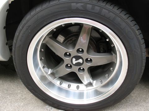 2000 Ford Crown Victoria photo