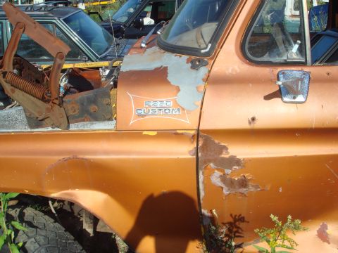 1985 Chevrolet C/K Pickup “Her mud truck”