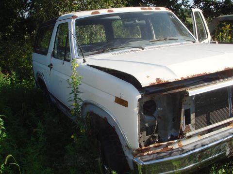 1985 Chevrolet C/K Pickup “Her mud truck”