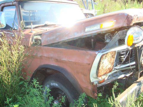 1985 Chevrolet C/K Pickup “Her mud truck”