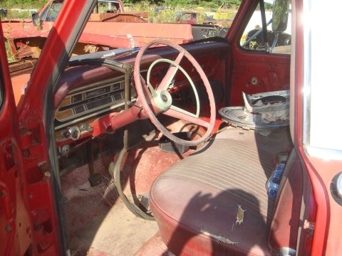 1985 Chevrolet C/K Pickup “Her mud truck”