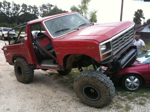 1983 Ford Bronco photo
