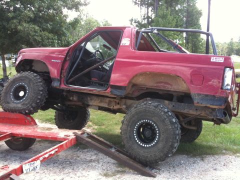 1983 Ford Bronco photo