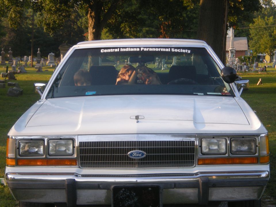 1988 Ford Crown Victoria LTD “Spooky”