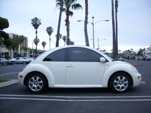 2003 Volkswagen Beetle - Friday evening at Ruby's...