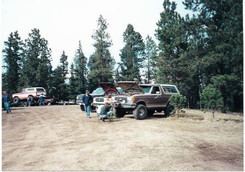 1996 Ford Bronco - Group shot at the end of the trail