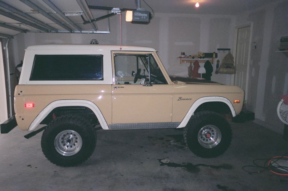 1976 Ford Bronco “Wagon”