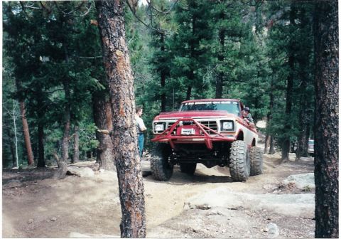 1996 Ford Bronco - Rob coming up a hill