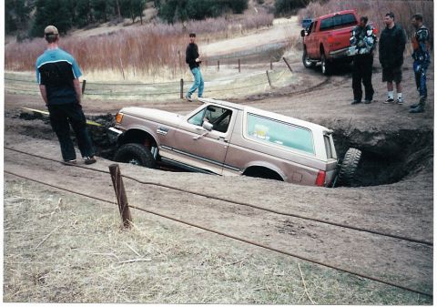1996 Ford Bronco - Steven taking his turn in "the Pit"